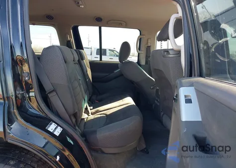 2011 Nissan Pathfinder Sv from USA, damaged, VIN 5N1AR1NB8BC630775